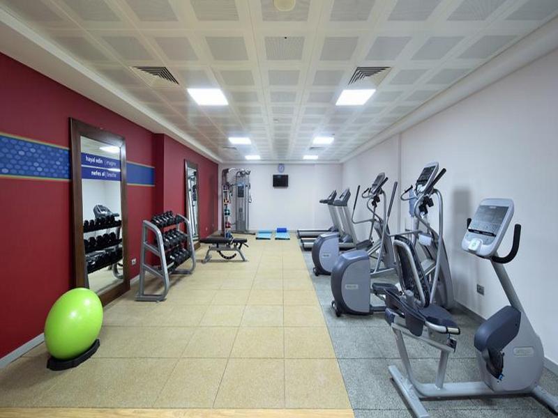 Hampton By Hilton Kocaeli Symbol Hotel Exterior foto