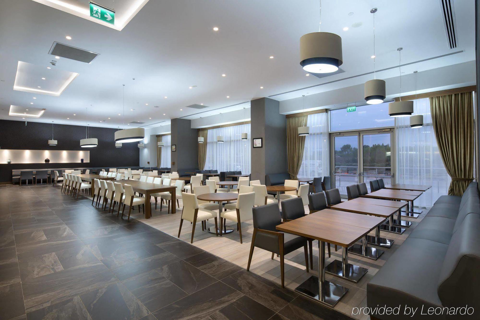 Hampton By Hilton Kocaeli Symbol Hotel Exterior foto