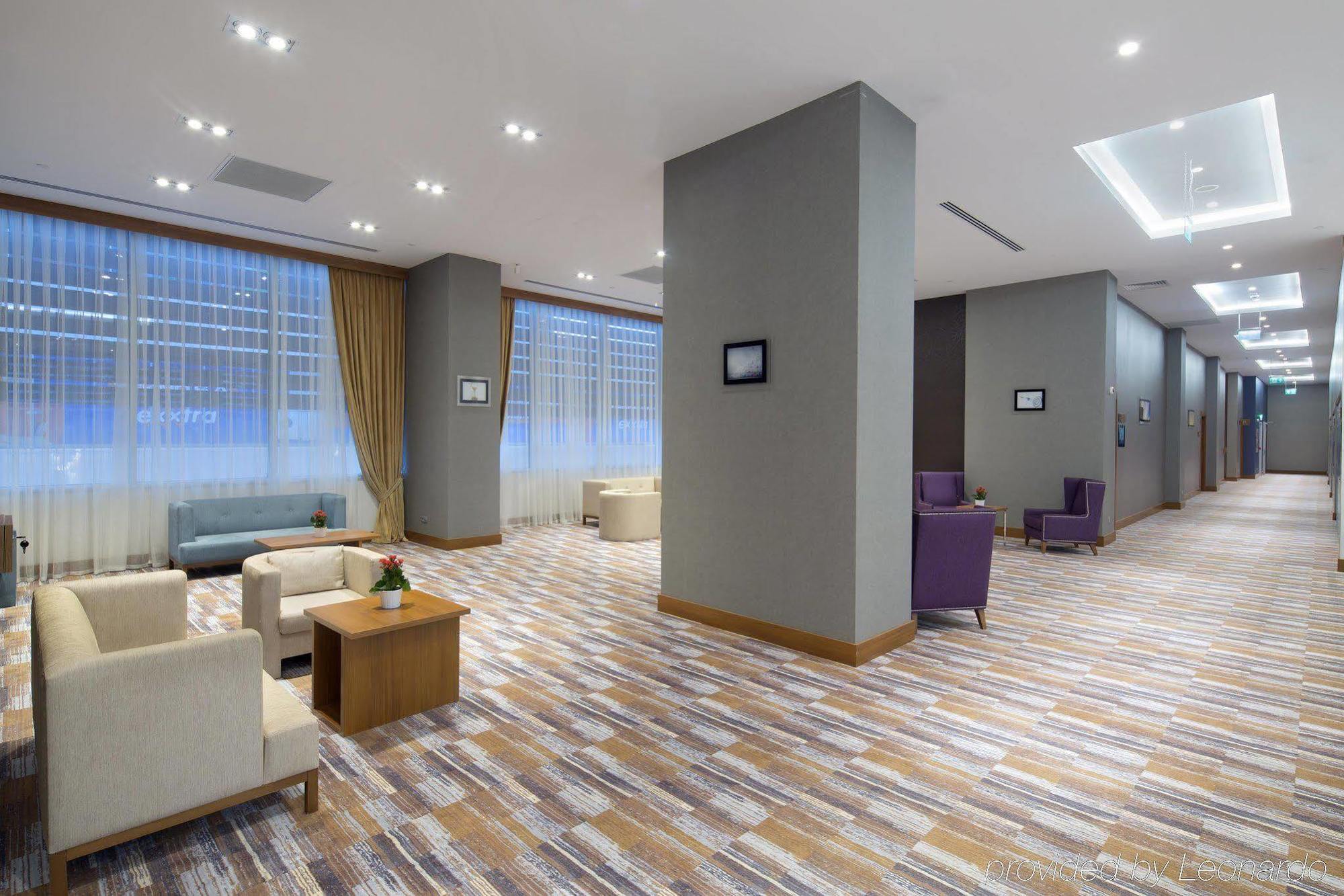 Hampton By Hilton Kocaeli Symbol Hotel Exterior foto