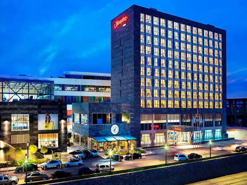 Hampton By Hilton Kocaeli Symbol Hotel Exterior foto