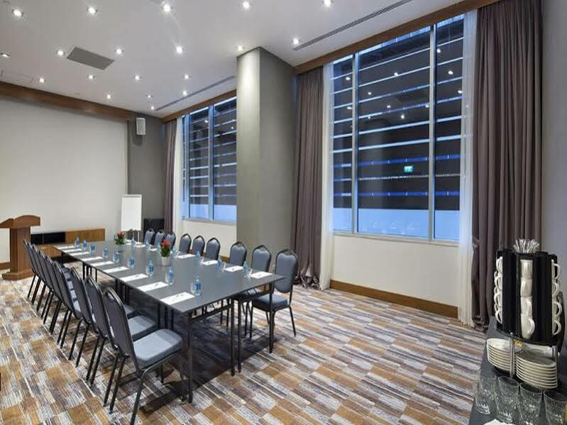 Hampton By Hilton Kocaeli Symbol Hotel Exterior foto